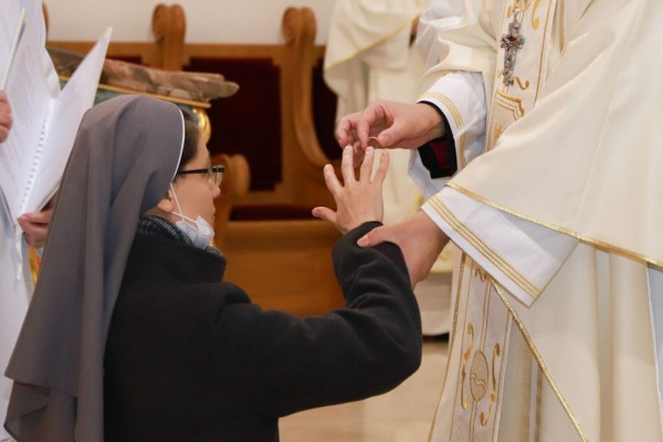 Sr Nikolina’s perpetual vows